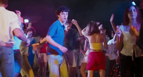 3 Creative Gif of Dancing Party