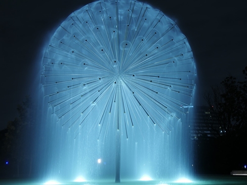 houston dandelion fountain